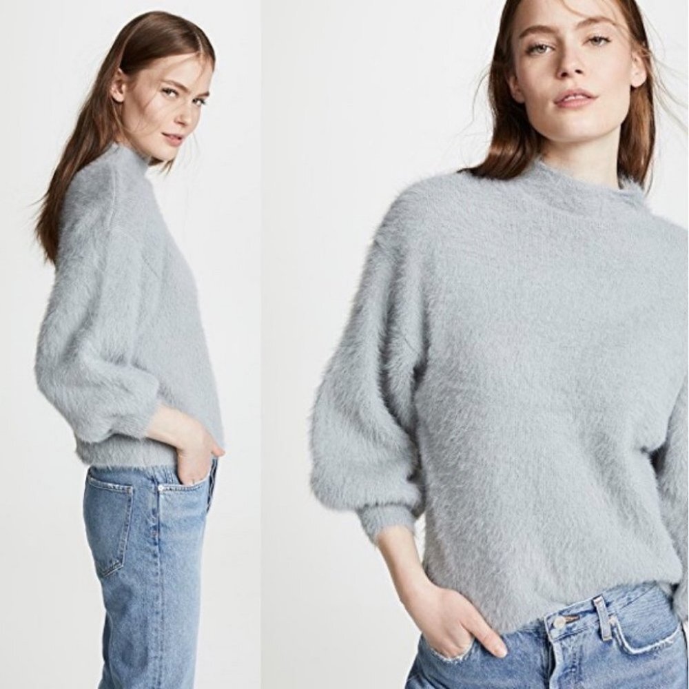 NWT Line and Dot Fuzzy Adler Sweater Grey Heather Grey Size Large‎ New With Tags